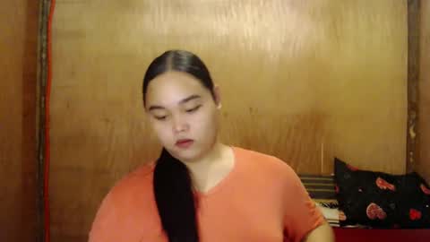 Snapshot of urasian_hotchix69 chatting on 13, 12, 2024 Lycah online show from 13, 12, 2024