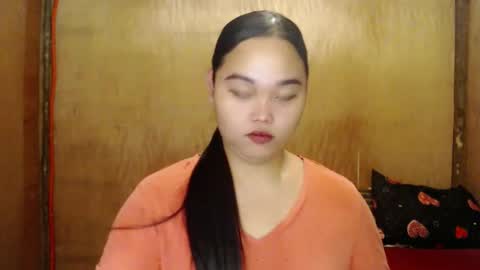 Snapshot of urasian_hotchix69 chatting on 13, 12, 2024 Lycah online show from 13, 12, 2024