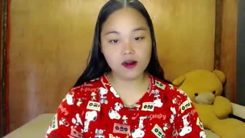 Snapshot of urasian_hotchix69 chatting on 19, 10, 2025 Lycah online show from 19, 10, 2025