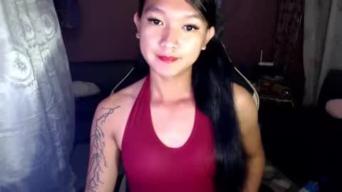 NEWRA  ALLISON online show from 4, 3, 2025