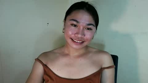 Snapshot of urasian_pinayxxx chatting on 12, 5, 2026 Alvie online show from 12, 5, 2026