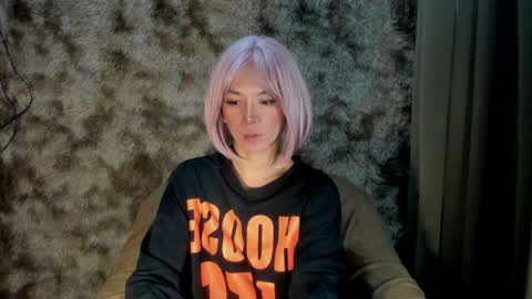 Snapshot of urasian_slut_yana chatting on 5, 2, 2025 yana online show from 5, 2, 2025