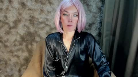 Snapshot of urasian_slut_yana chatting on 7, 2, 2025 yana online show from 7, 2, 2025