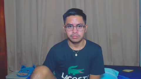 Snapshot of urasianversahunkxx chatting on 27, 2, 2025 johnzen online show from 27, 2, 2025