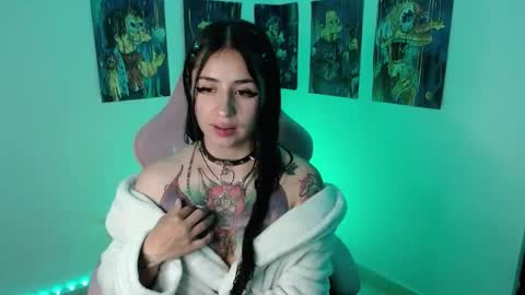 Danielle  online show from 22, 2, 2025