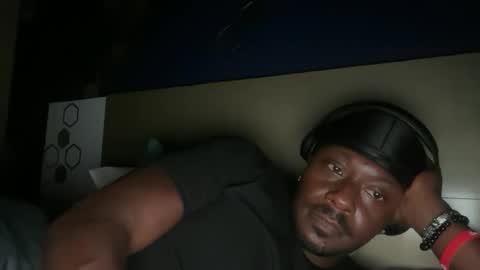 Snapshot of urbandick5 chatting on 30, 4, 2026 urbandick5 online show from 30, 4, 2026