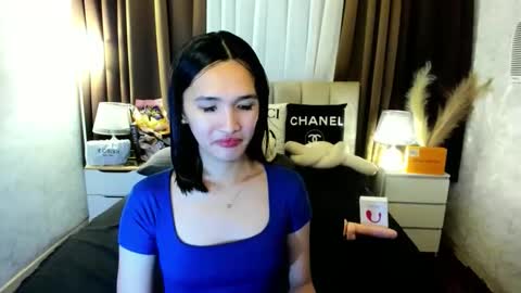 Snapshot of urblossom_princess chatting on 27, 11, 2025 urblossom_princess online show from 27, 11, 2025