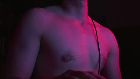 urboytoy_512 online show from 24, 7, 2026