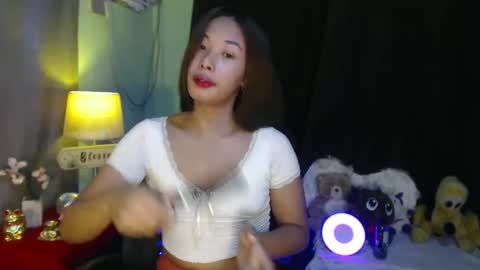 urcrushnextdoor_ online show from 3, 12, 2024