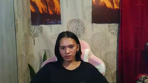 Sweetacyl online show from 12, 4, 2026