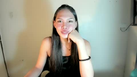 Snapshot of urdolly_rona chatting on 21, 6, 2026 Rona Ella online show from 21, 6, 2026