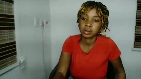 Snapshot of urflirtydoll chatting on 4, 10, 2025 urflirtydoll online show from 4, 10, 2025