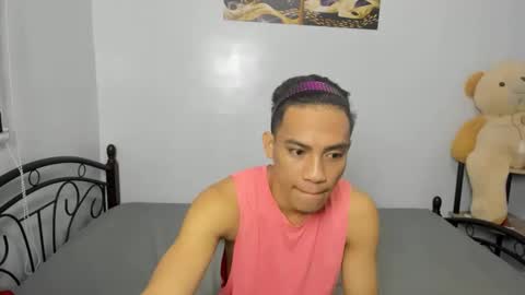 Snapshot of urfucker_vinz chatting on 5, 2, 2026 urfucker_vinz online show from 5, 2, 2026
