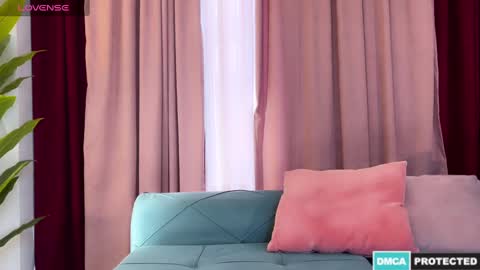 Snapshot of urgoddessjenny chatting on 11, 12, 2024 Jenny online show from 11, 12, 2024