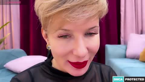 Snapshot of urgoddessjenny chatting on 30, 12, 2024 Jenny online show from 30, 12, 2024