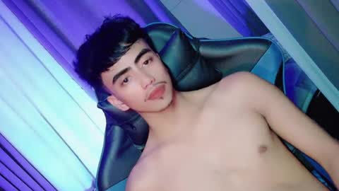 urguy_francis online show from 13, 7, 2026
