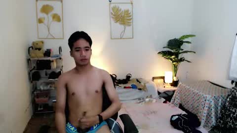 Snapshot of urguy_habibi chatting on 31, 10, 2025 Bib online show from 31, 10, 2025