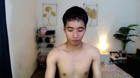 Snapshot of urguy_habibi chatting on 18, 11, 2025 Bib online show from 18, 11, 2025