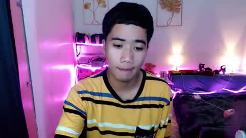 Snapshot of urguy_habibi chatting on 15, 12, 2025 Bib online show from 15, 12, 2025