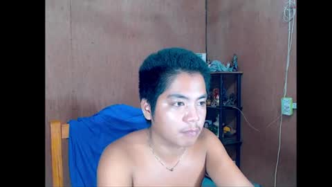 urhotgian online show from 17, 6, 2026