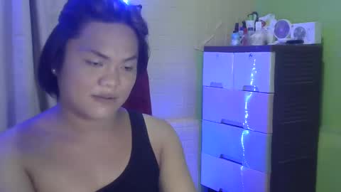 urhottie_bella online show from 29, 1, 2025