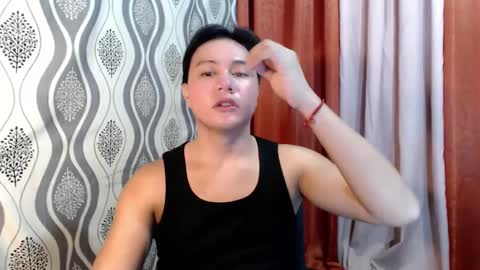 Snapshot of urhunky_ivan chatting on 5, 1, 2025 urhunky_ivan online show from 5, 1, 2025