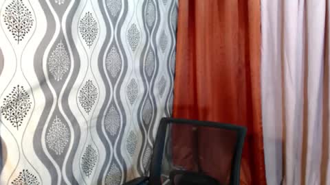Snapshot of urhunky_ivan chatting on 21, 1, 2025 urhunky_ivan online show from 21, 1, 2025