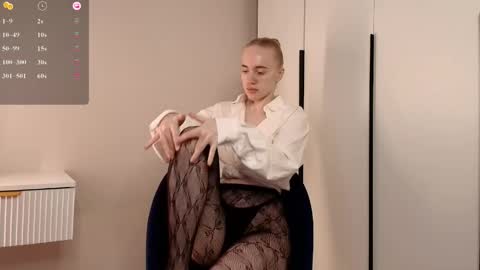 Snapshot of uriyani chatting on 26, 4, 2026 ElizabethLizy online show from 26, 4, 2026