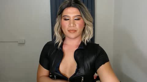 Snapshot of urjerkingdoll chatting on 31, 12, 2024 Zoe online show from 31, 12, 2024