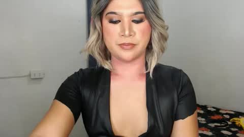 Snapshot of urjerkingdoll chatting on 10, 1, 2025 Zoe online show from 10, 1, 2025