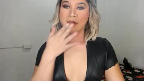 Snapshot of urjerkingdoll chatting on 12, 1, 2025 Zoe online show from 12, 1, 2025