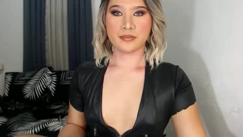 Snapshot of urjerkingdoll chatting on 18, 1, 2025 Zoe online show from 18, 1, 2025