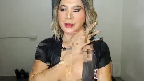 Snapshot of urjerkingdoll chatting on 4, 2, 2025 Zoe online show from 4, 2, 2025