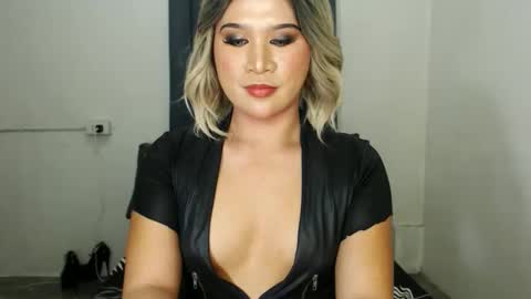 Snapshot of urjerkingdoll chatting on 15, 2, 2025 Zoe online show from 15, 2, 2025