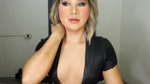 Snapshot of urjerkingdoll chatting on 16, 2, 2025 Zoe online show from 16, 2, 2025