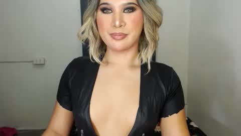 Snapshot of urjerkingdoll chatting on 22, 2, 2025 Zoe online show from 22, 2, 2025