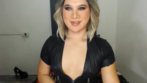 Snapshot of urjerkingdoll chatting on 23, 2, 2025 Zoe online show from 23, 2, 2025