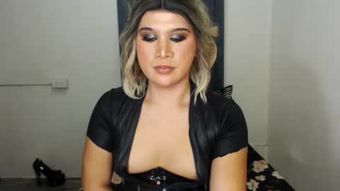 Snapshot of urjerkingdoll chatting on 23, 2, 2025 Zoe online show from 23, 2, 2025