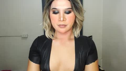 Snapshot of urjerkingdoll chatting on 28, 2, 2025 Zoe online show from 28, 2, 2025