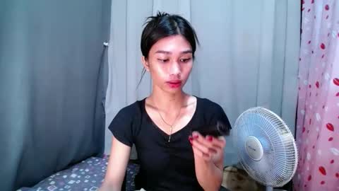 Snapshot of urloverjasmine_xx chatting on 15, 5, 2026 urloverjasmine_xx online show from 15, 5, 2026