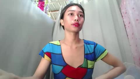 Snapshot of urloverjasmine_xx chatting on 19, 5, 2026 urloverjasmine_xx online show from 19, 5, 2026