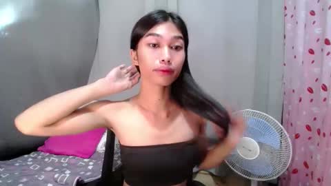 Snapshot of urloverjasmine_xx chatting on 21, 5, 2026 urloverjasmine_xx online show from 21, 5, 2026