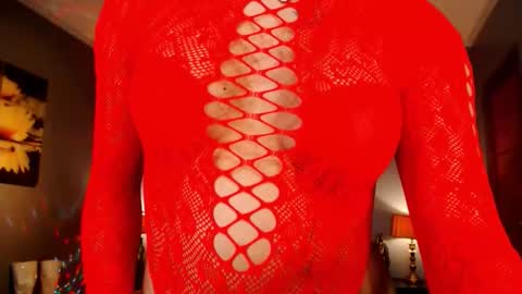 UrMajestyTyra online show from 14, 12, 2025