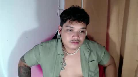 Snapshot of urmilky_shooterxx chatting on 9, 10, 2025 Drei online show from 9, 10, 2025