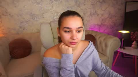 Snapshot of urmuseon chatting on 18, 11, 2025 MusaPleasure online show from 18, 11, 2025