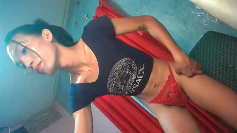 Snapshot of urnaughty_kim chatting on 13, 4, 2026 Kim online show from 13, 4, 2026