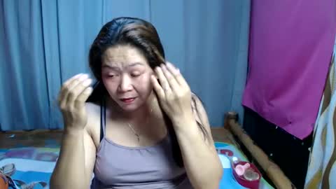 urpinay_singlemother online show from 1, 6, 2026