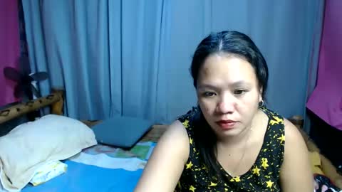 urpinay_singlemother online show from 1, 6, 2026