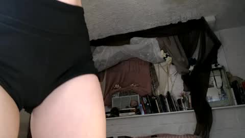 Snapshot of ursecretaddiction chatting on 4, 7, 2026 Maxi Mills . My Orgasm is in your hands Private is Open online show from 4, 7, 2026