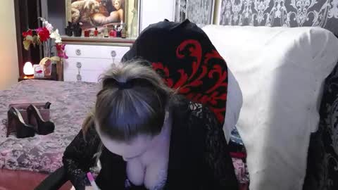 Snapshot of ursecrettreasure88 chatting on 16, 5, 2026 UrSecretTreasure88 online show from 16, 5, 2026